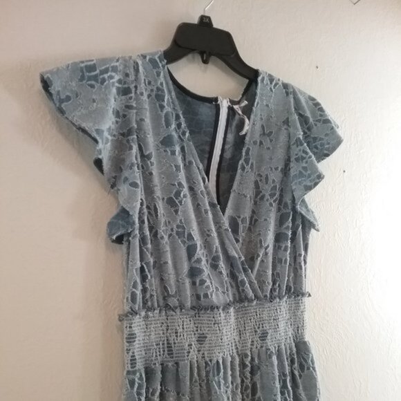 Dolan Maisie Blue Textured Floral Jumpsuit - Picture 5 of 16